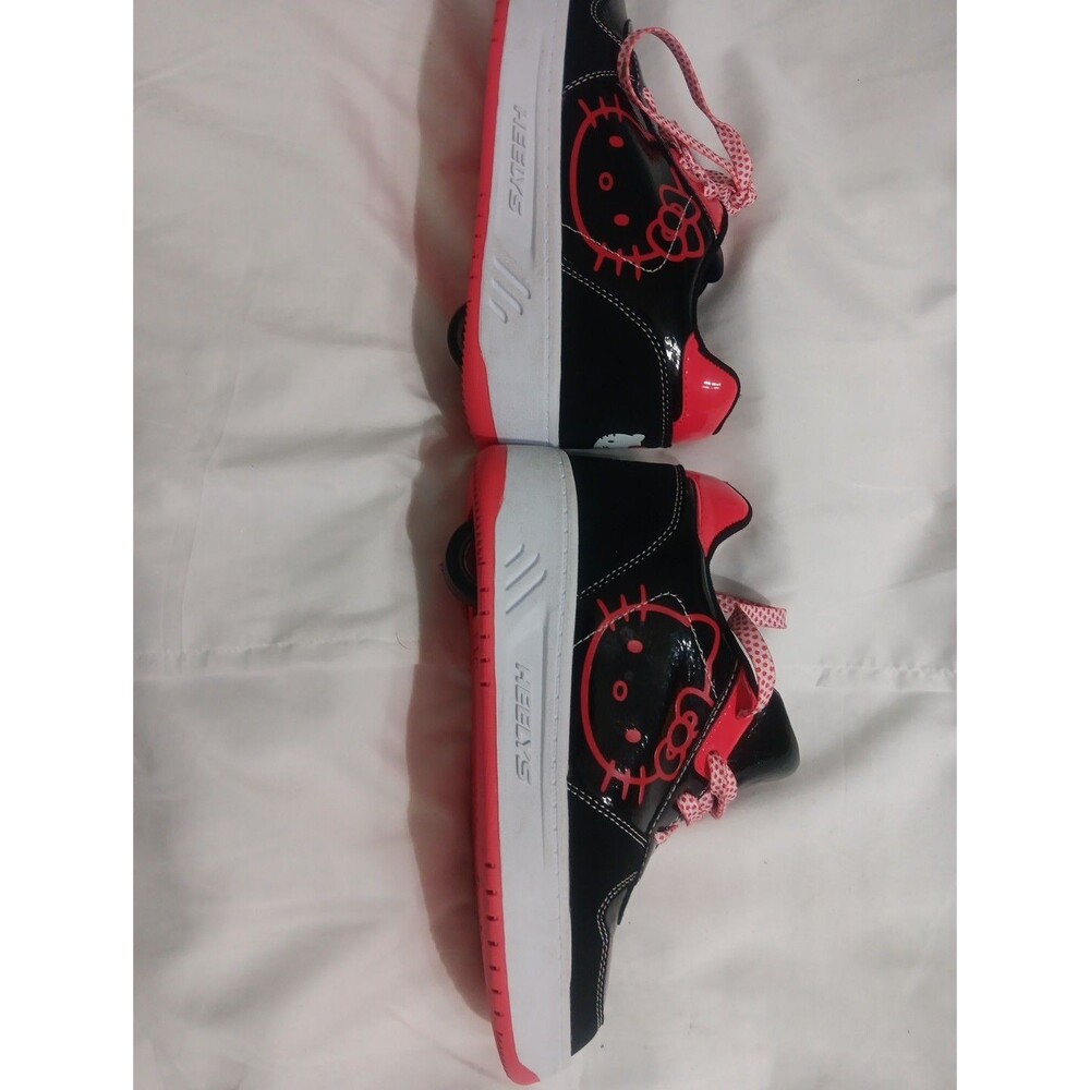 Heelys Kama Hello Kitty Sneaker 1787 Girls Size 4